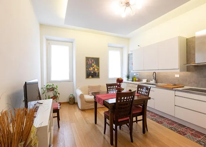 Trevi House Roma