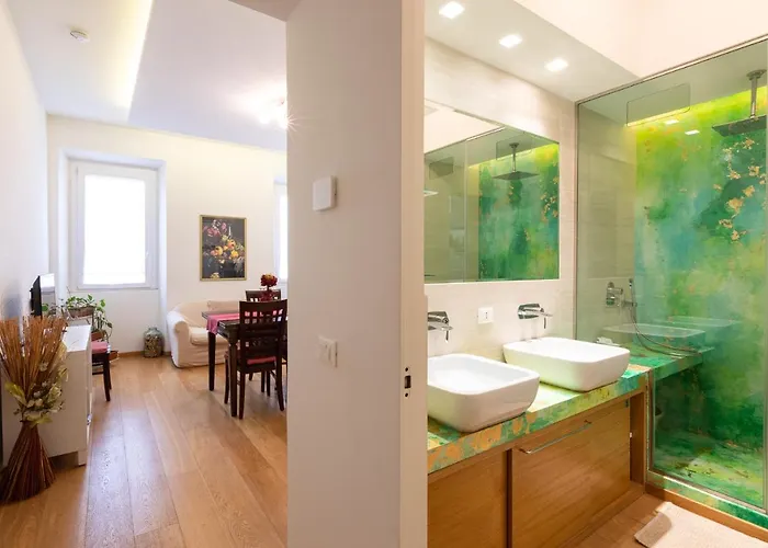 Trevi House *