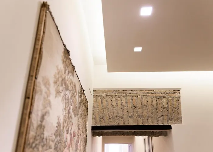 Trevi House *